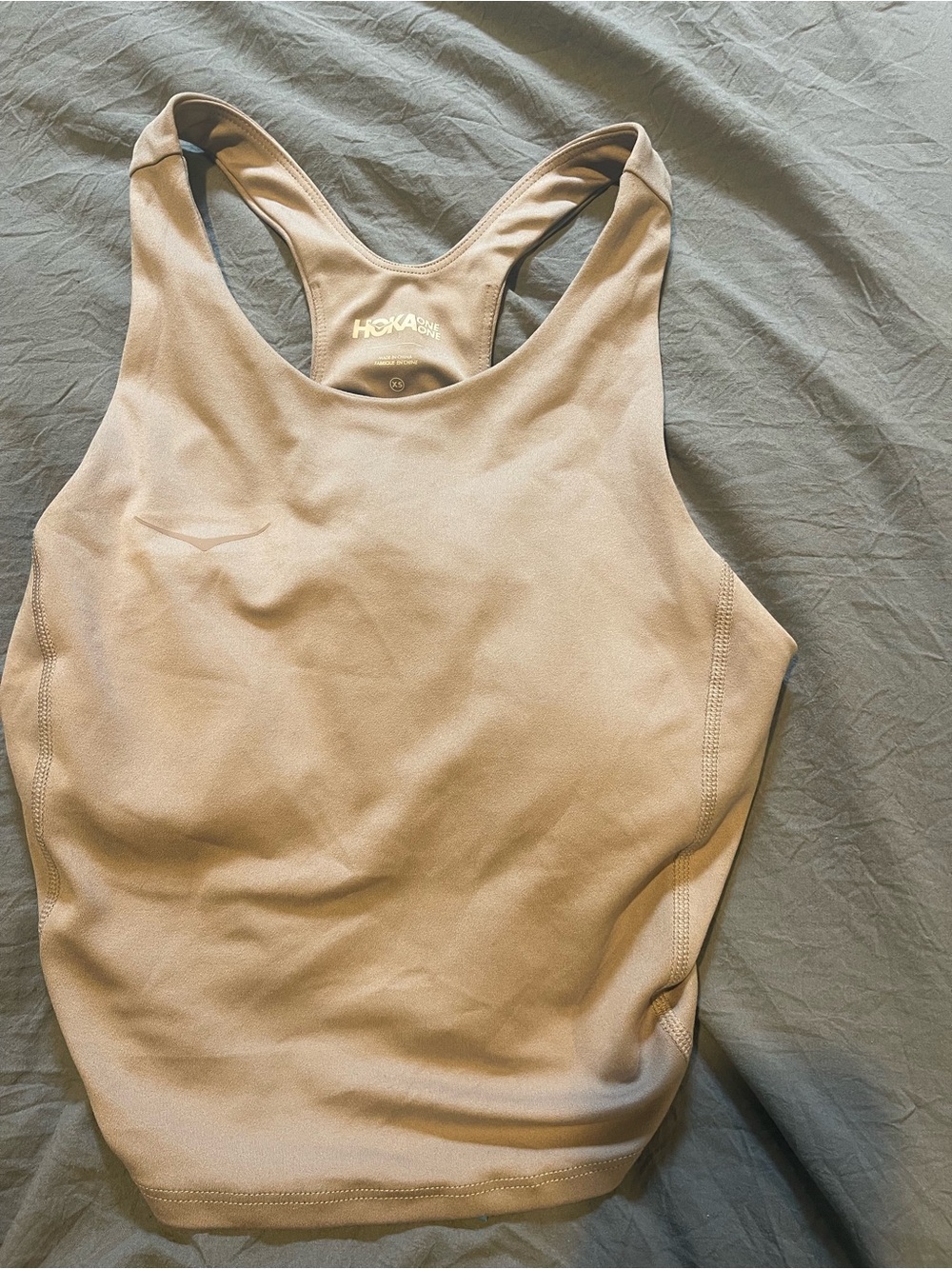 Hoka Women's XS Racerback Performance Tank Top in Light Gray